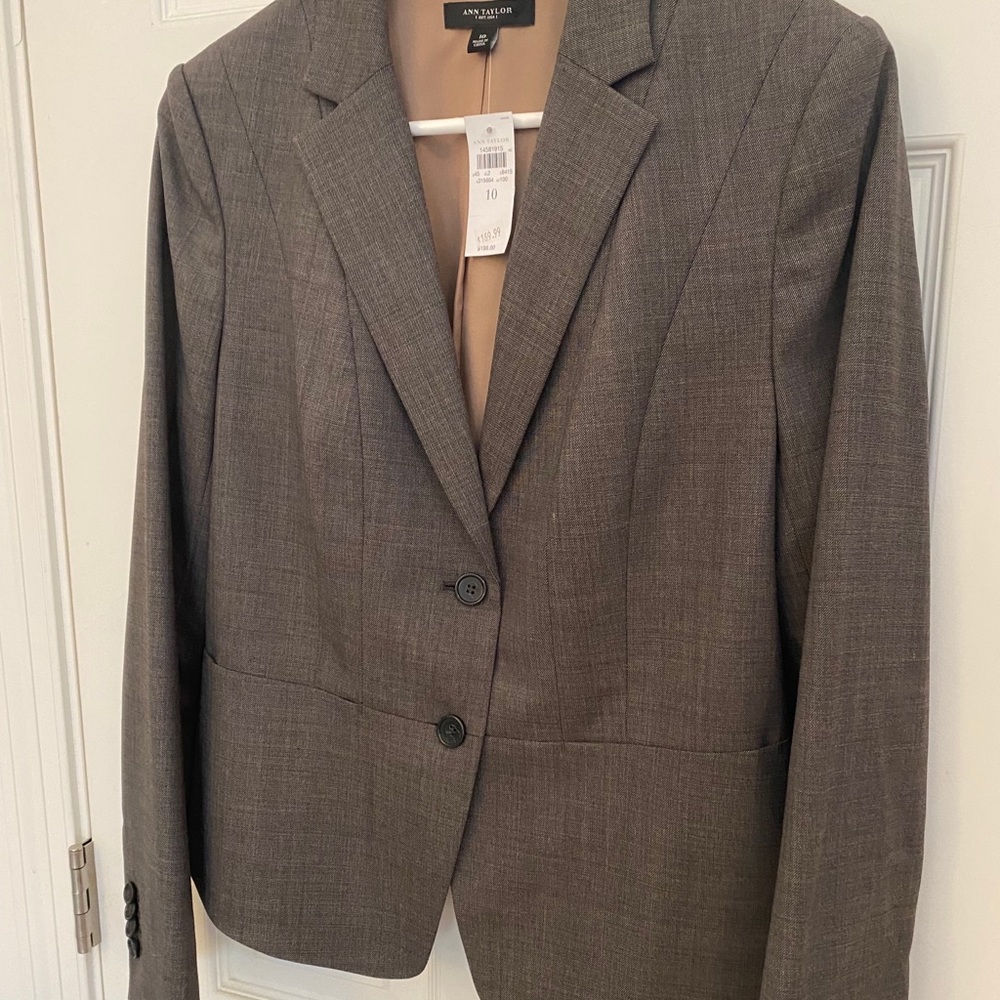 Ann Taylor women’s two button blazer
